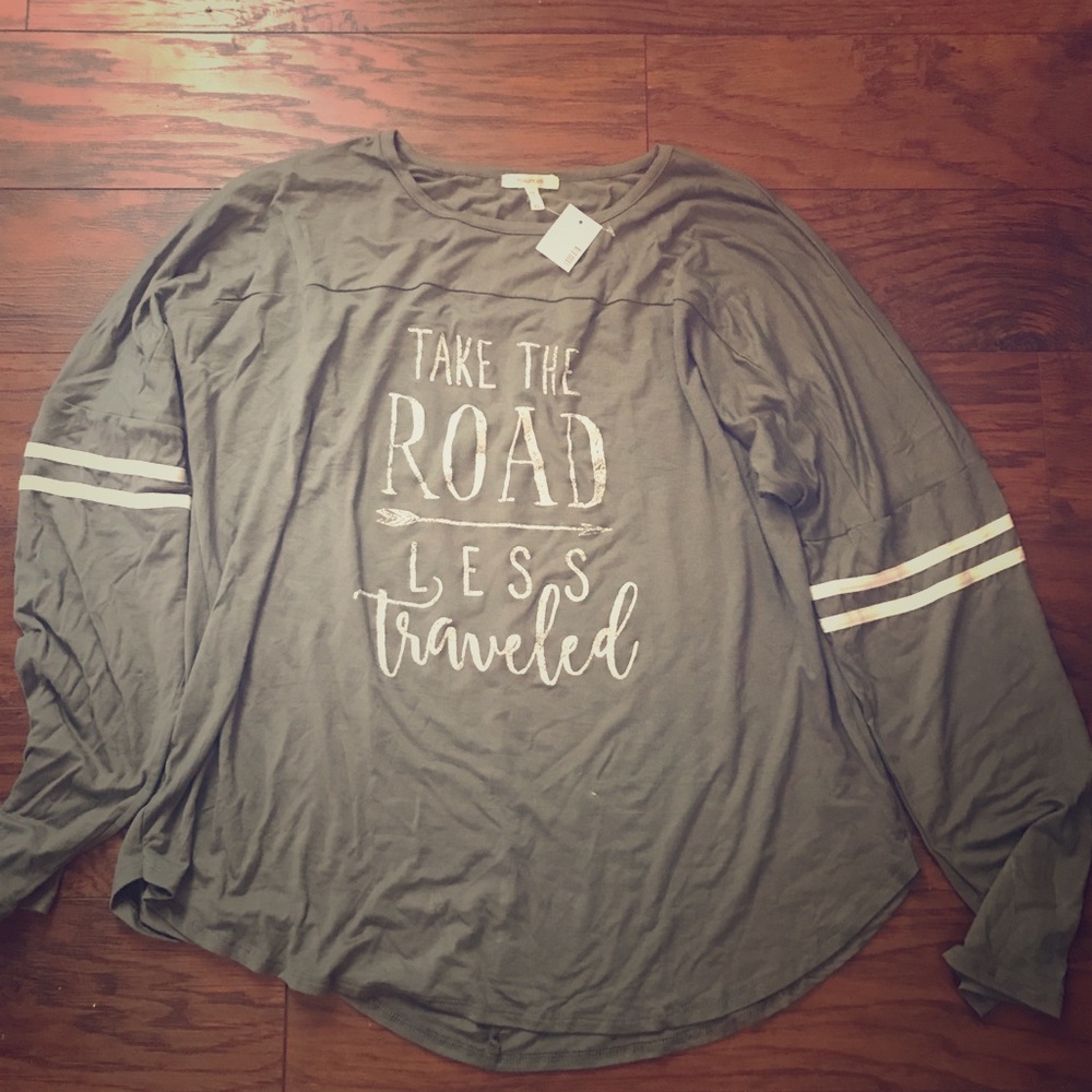 Maurice’s shirt 👚